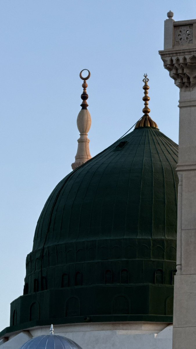 alzhraar's tweet photo. "وإِنّهُمَا رُوحٌ تَبَدّتْ لَنَا مَثْنَى.." https://t.co/AEps6St3NM