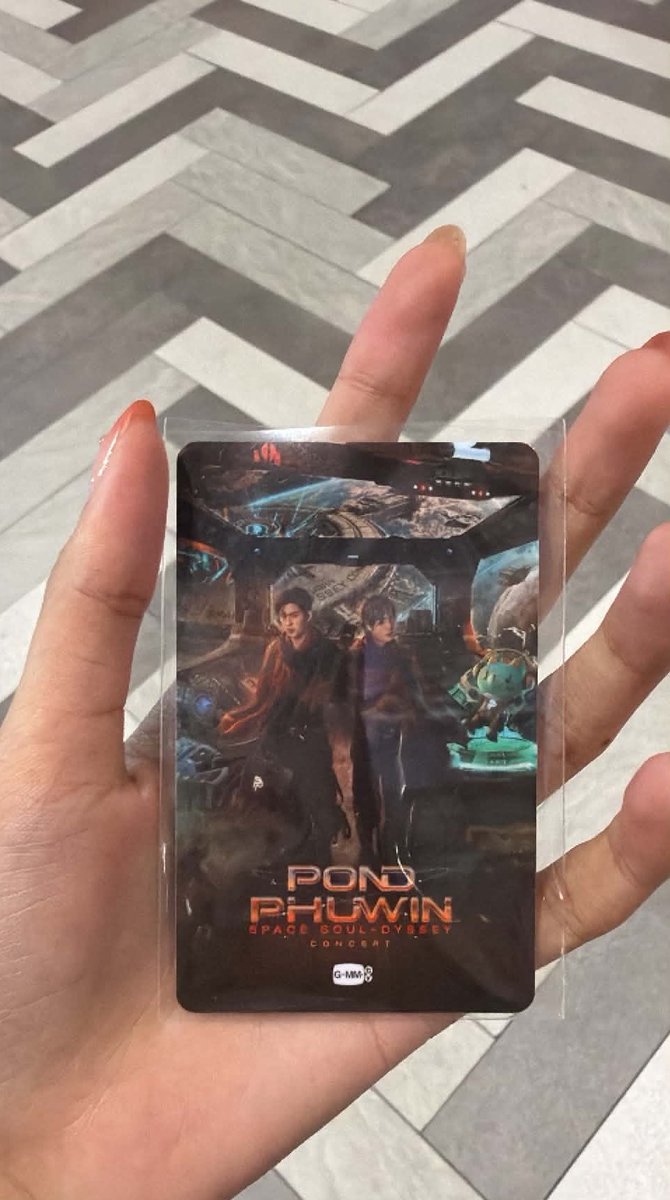 Lwwnrvery's tweet photo. รับบัตรแล้ววขอบคุณนะคะะ #AxPRevieww https://t.co/D8PyEzBH3h