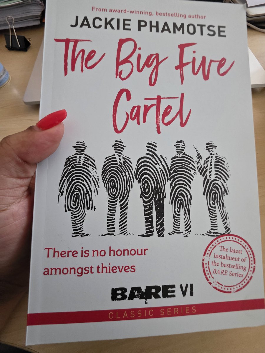 KoenaMalongoane's tweet photo. This book series is fictional  however you always find yourself connecting the dots🔎📚 https://t.co/XS7BrZYFD0
