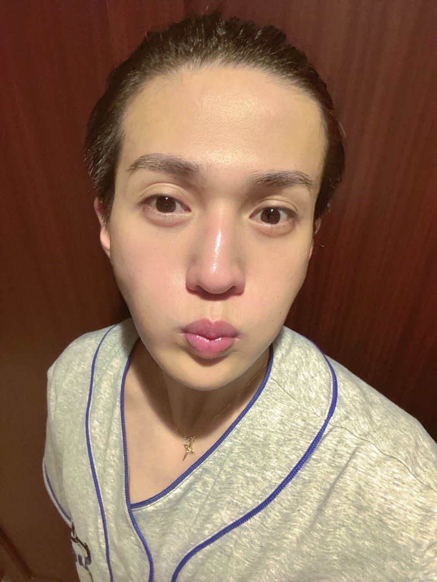 sukisuki_yu0506's tweet photo. 260731 小竹正人GINGER WEB連載
https://t.co/VhJLheozRr
#八木勇征 https://t.co/njIFCwFEAP