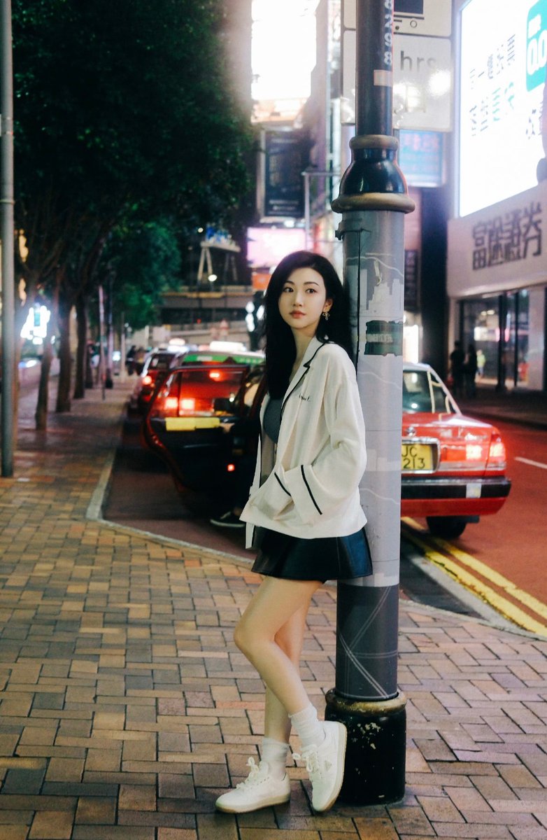 _Apink0419_'s tweet photo. Pretty 💗

#JingTian #景甜 #CDrama https://t.co/qpbQno2eRM