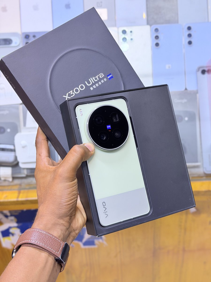 Mbela95__TZA's tweet photo. 📱 vivo X300 Ultra 512GB | 16GB RAM
⚡ Snapdragon 8 Elite | 📸 200MP ZEISS Quad Camera | ✨ 6.82” LTPO AMOLED 120Hz | 💾 512GB + 16GB RAM

💰 TSH 3,750,000/=

Exchange &amp; Top Up Allowed 

📍 Uhuru Plaza F8, Kariakoo, Dar es Salaam
📞 0714 981 607

KINDLY RETWEET FOR LOVE ❤️ https://t.co/gNGpLCyipj