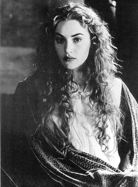 RuizVidal7's tweet photo. Bonjour
(Kate Winslet) https://t.co/gRX6SYHsFx