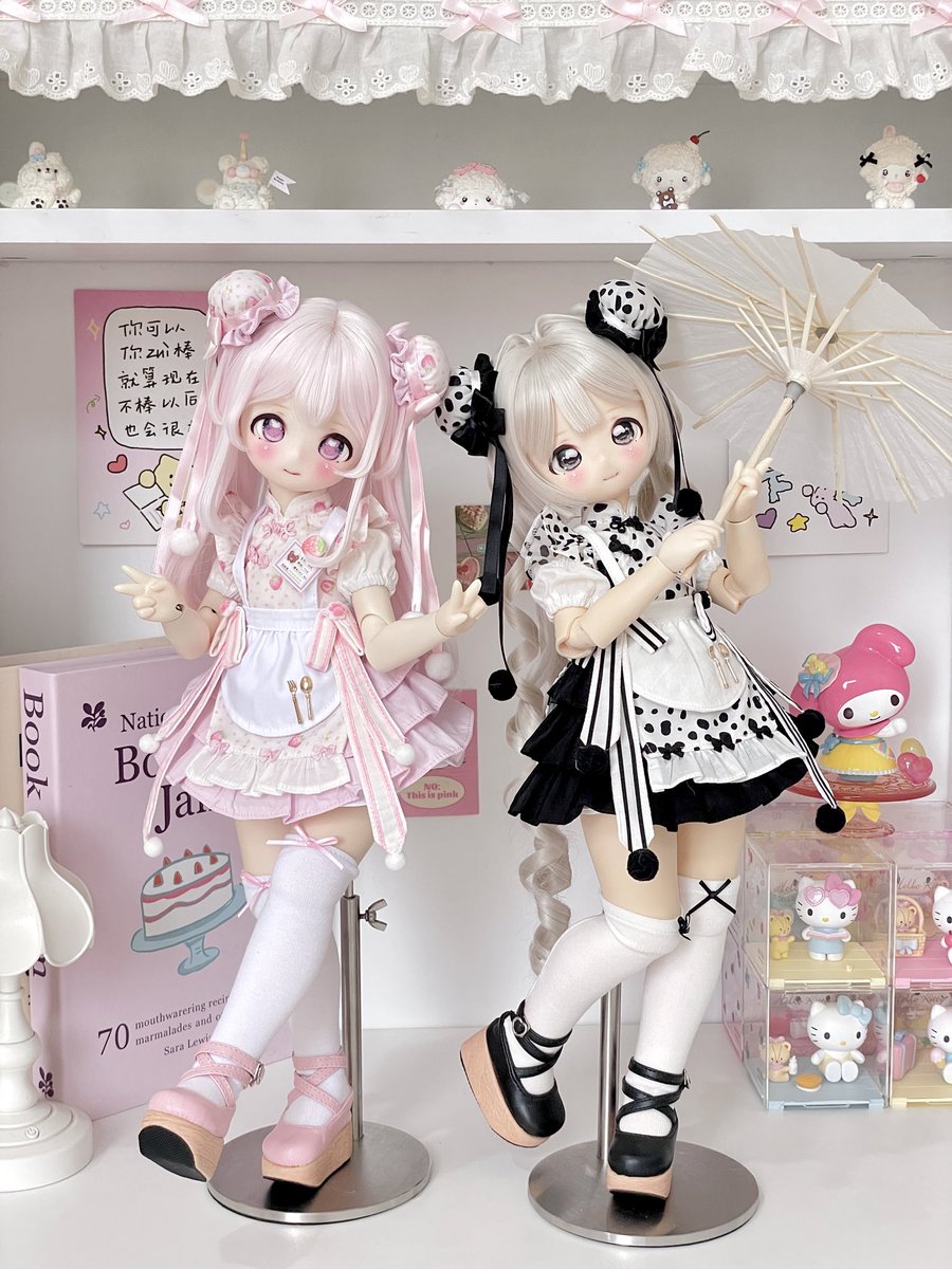 smac19ans's tweet photo. MDDとKumakoはサイズが共通です。
私が個人的に大好きな2つの配色🌸

🍑：Dudu doll https://t.co/FkoLeMarG2