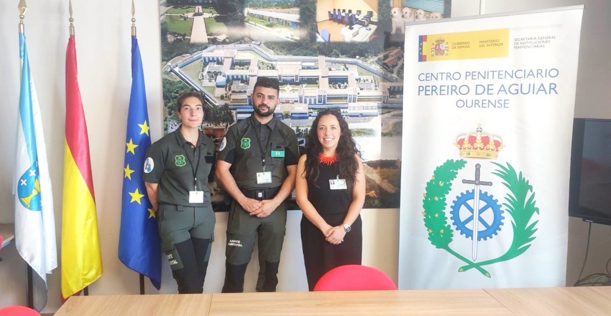 IIPPGob's tweet photo. 🌳 Intern@s del CP de #Ourense elaboran un folleto para sensibilizar sobre los incendios y sus efectos, gracias a @ApesSocial  y @FundlaCaixa.

📌 Formados por un agente forestal, los han repartido por los ayuntamientos de la provincia. 

🔛 Dentro del programa #Reincorpora. https://t.co/j8Vd1keKhu