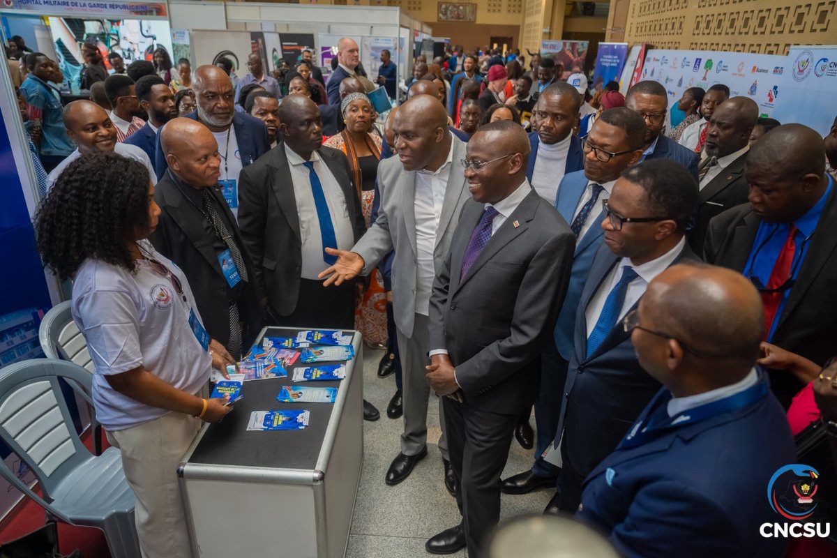 cncsurdcongo's tweet photo. #SalonHopital2026

Le CN-CSU accélère la mise en œuvre de la #CSU avec le futur Paquet des Soins Essentiels, en cours de finalisation, pour mieux prendre en charge les maladies les plus meurtrières en RDC.

« En réduisant le poids de la maladie, nous réduisons la mortalité. Les Congolais vivent plus longtemps, en meilleure santé et deviennent plus productifs », a déclaré le Dr Polydor Mbongani Kabila.

La Taxe de Promotion de la Santé et la future Assurance Maladie Obligatoire renforceront un financement durable des soins.

#SantéPourTous #RDC #CNCSU