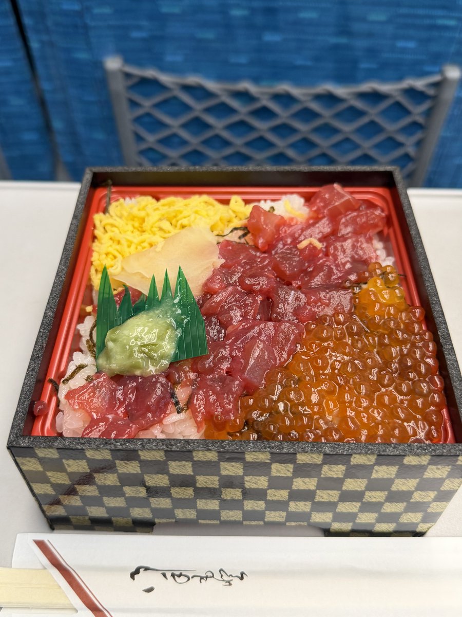 5second10's tweet photo. 駅弁 https://t.co/J4WvhNMC19