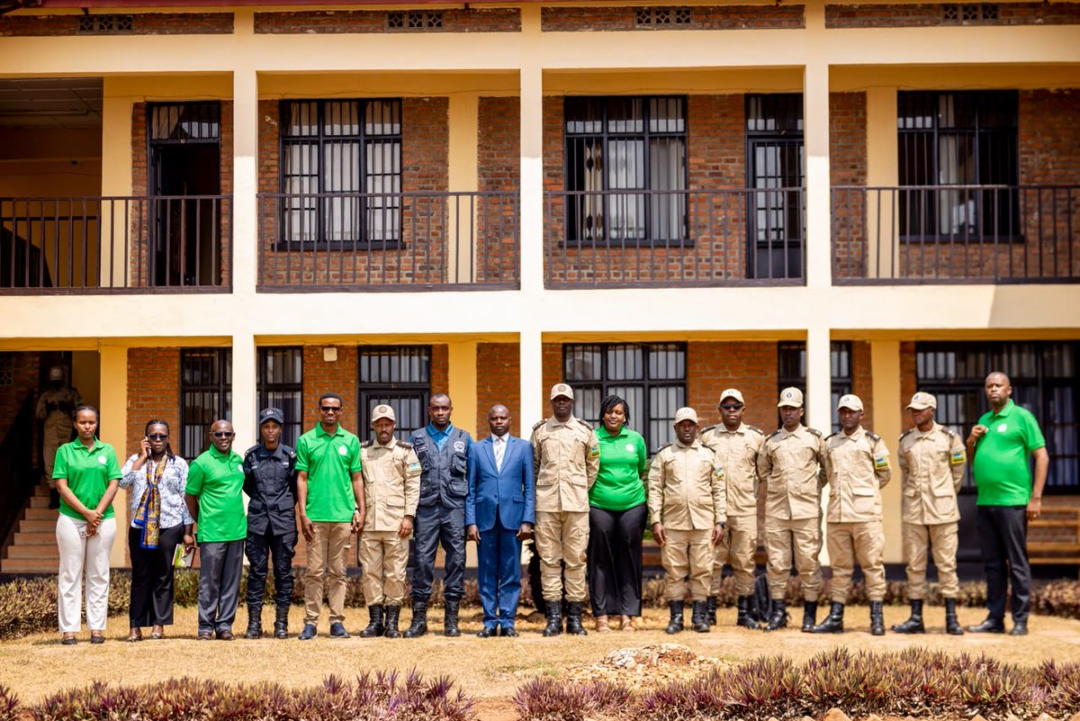 iPeace_GL's tweet photo. What a remarkable start: More than 13,243 inmates reached in a single day! 

Yesterday, Huye Correctional Facility  welcomed the launch of our awareness campaign on Plea-Bargaining and Victim–Offender Mediation with overwhelming participation and positive feedback. 

Today, we bring the same energy to Nyamagabe Correctional Facility as we continue promoting informed, fair and restorative justice.

We are grateful to the @RCS_Rwanda and all justice sector partners for making this possible. 

#ADR #RestorativeJustice @Rwanda_Justice @RwandaJudiciary @giz_rwanda @ProsecutionRw @RIB_Rw