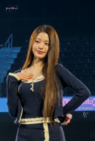 pudding_jwy0831's tweet photo. 260321 Fancon<DIVEintoIVE>

공주님 실존✨️

#wonyoung #원영
#IVE #아이브 https://t.co/GMkstoeoKO