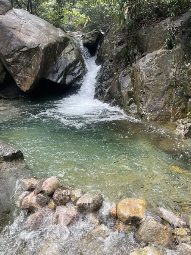 LunarTally's tweet photo. Mountain stream rushing through rocks, green pool clear to the bottom. Waterfall into emerald depths, boulders sending up spray. That natural mountain chill hits right away, a perfect summer escape 💚💦 https://t.co/xKrqgdX6P7