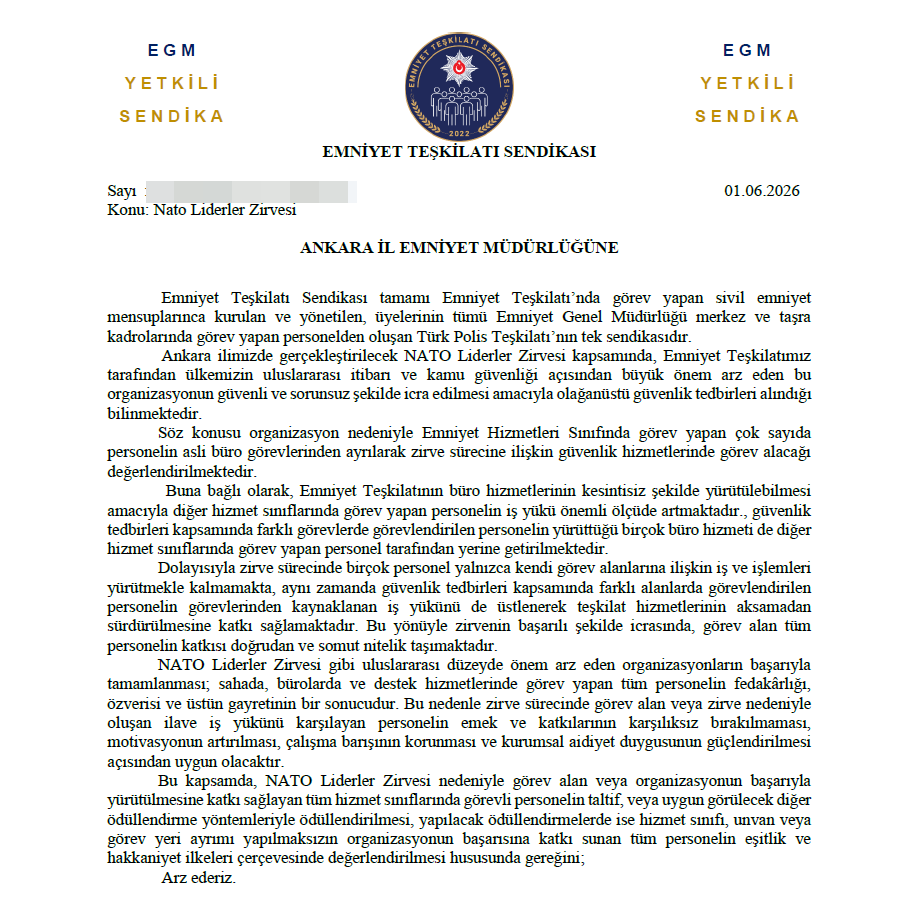 EmniyetTS's tweet photo. HAKLI TALEBİMİZ KARŞILIK BULDU!

ANKARA İL EMNİYET MÜDÜRLÜĞÜNDE TÜM PERSONELİN TALTİF İLE ÖDÜLLENDİRİLMESİ SAĞLANDI!

36. NATO Devlet ve Hükûmet Başkanları Zirvesi sürecinde yalnızca sahada görev yapan personelin değil; artan iş yükünü omuzlayan, izinleri iptal edilen, teşkilat hizmetlerinin kesintisiz yürütülmesi adına büyük fedakârlık gösteren tüm teşkilat mensuplarının taltif ile ödüllendirilmesini talep ettiğimiz yazışmalarımız, görüşmelerimiz ve takiplerimiz olumlu sonuçlanmıştır.

Yaptığımız girişimler neticesinde, sadece sahada görev alan personelin değil, iş yükünü birlikte sırtlayan, izinleri kapatılan ve organizasyonun başarıyla tamamlanmasına görünmeyen emekleriyle katkı sunan tüm teşkilat mensuplarının ödüllendirilmesi yönündeki talebimiz olumlu karşılanmış, Ankara İl Emniyet Müdürlüğü tarafından tüm personelin taltif ile ödüllendirilmesine yönelik süreç tamamlanmıştır.

Bu karar, teşkilatımızda birlik, beraberlik, adalet ve hakkaniyet anlayışını güçlendiren ,ortak emeğin karşılığını bulması bakımından önemli bir örnek olmuştur.

Başta sürece gösterdiği destek ve yapıcı yaklaşım nedeniyle İçişleri Bakanlığımıza, teşkilat mensuplarımızın haklı taleplerine duyarlılık gösteren Emniyet Genel Müdürlüğümüze, taleplerimizin karşılık bulmasına katkı sağlayan Ankara İl Emniyet Müdürlüğümüze ve sürece katkı sunan tüm yöneticilerimize teşekkür ediyoruz.

Bu vesileyle , 36. NATO Devlet ve Hükûmet Başkanları Zirvesi kapsamında personel görevlendiren veya organizasyon süresince kendi illerinde teyakkuz hâlinde görev yapan diğer il emniyet müdürlüklerinde de aynı hakkaniyet anlayışının hayata geçirilmesini, görev alan ve artan iş yükünü omuzlayan tüm personelin hizmet sınıfı ayrımı gözetilmeksizin taltif ile ödüllendirilmesini temenni ediyoruz.

Emniyet Teşkilatı Sendikası olarak bundan sonra da teşkilat mensuplarımızın haklı taleplerini kararlılıkla takip etmeye, ortak emeğin karşılığını bulması için mücadele etmeye devam edeceğiz.

@mustafaciftcitr 
@ValiFidan 
@Maksutyuksek