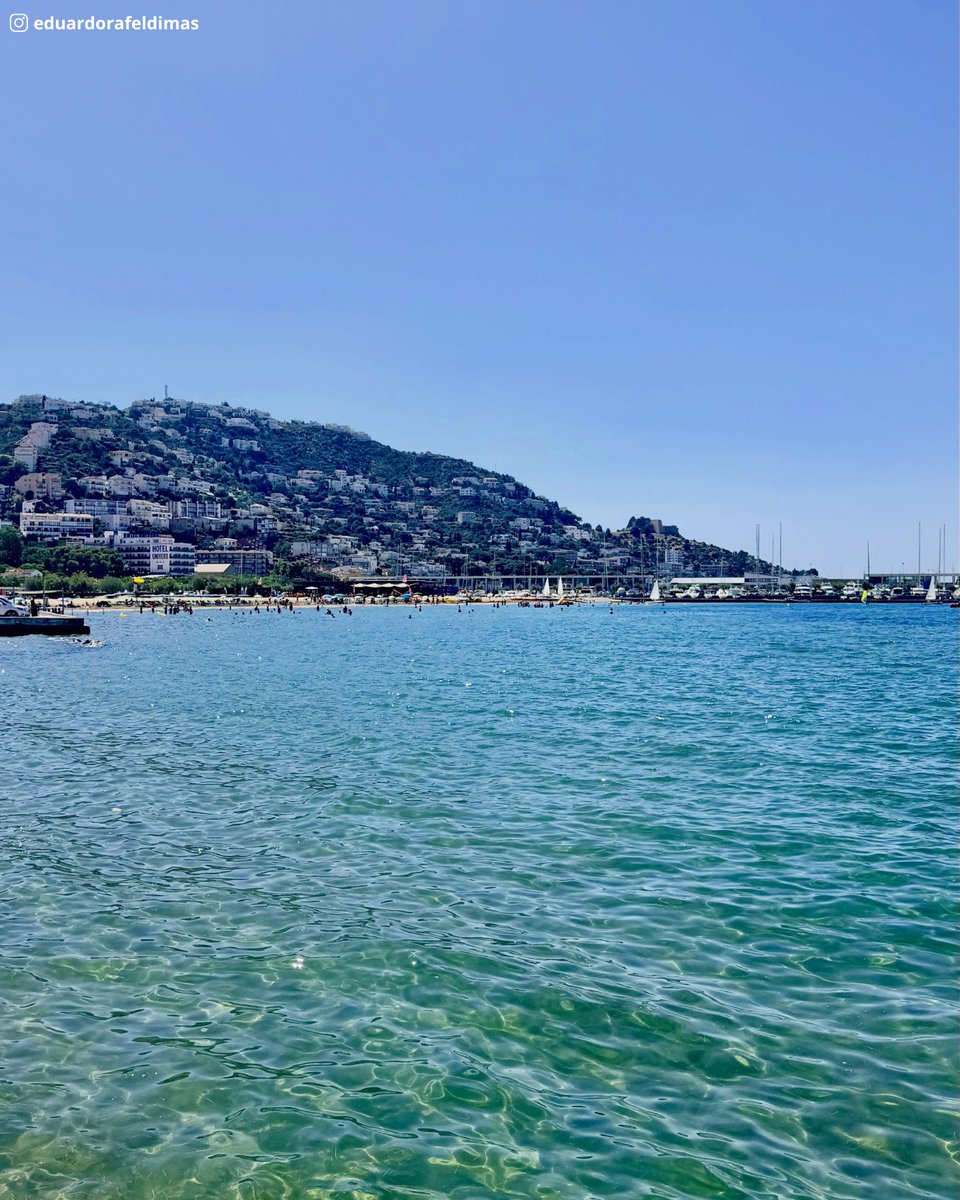 VisitRoses's tweet photo. Bon dia! 🩵🤍
¡Buenos días! 🩵🤍
Bonjour! 🩵🤍
Good morning! 🩵🤍
Guten Morgen! 🩵🤍
Goedemorgen! 🩵🤍
Buongiorno! 🩵🤍
📸 (Ig) @eduardorafeldimas - Moltes gràcies! ❣️
@costabrava @badiaderoses @catexperience @ajroses @aempordaturisme @redcostabrava @empordalovers #aRoses https://t.co/Xx0w7Ta16v