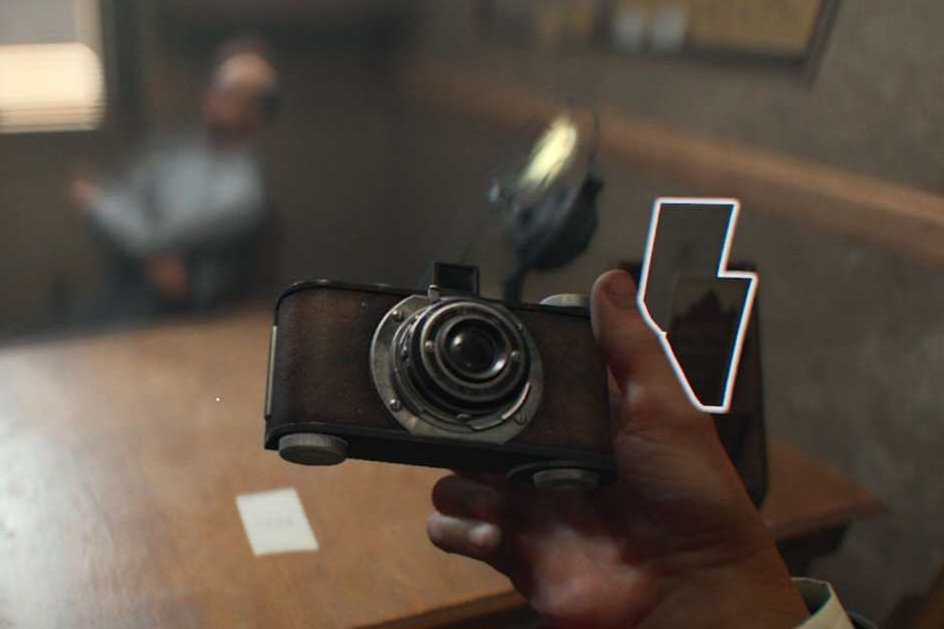 adventure_guide's tweet photo. @IndyJonesfive @IndianaJones @Lucasfilm @propstore_com I didn't recognize this before: Indy wears a camera in this artwork which looks similar to the camera Indy is  using in the actual game Indiana Jones and the Great Circle.
Could it be that this was the inspiration for Bethesda? https://t.co/mA6WCeXhsI