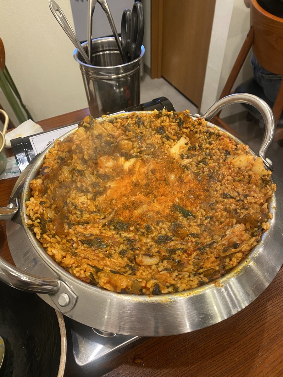 PQRQQ00's tweet photo. 🌻〖サウィ食堂/心斎橋 〗
ホルモンの入ったナッコプセが食べたくて
もちろん辛口で🇰🇷
人気店なので予約して行った方がいいです
90分制なのでお酒飲む人はあまりゆっくりできないかも。シメまで急いで食べて美味しかった🐙🫧

#韓国料理 #心斎橋グルメ https://t.co/QpbHE5EOPh