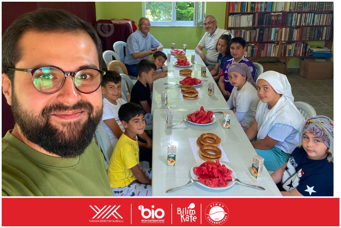 sinopuniversity's tweet photo. 🔷 Sinop Üniversitesi Bilim İletişimi Ofisi ve İlahiyat Fakültesi iş birliğinde “Bilgiden Değere, Akademiden Topluma” söyleşileri, Erfelek Hamidiye Köyü ile Ayancık Tepecik Köyü'nde gerçekleştirildi.

🔸İlahiyat Fakültesi Öğretim Üyeleri Doç. Dr. Musab Hamod ve Dr. Öğr. Üyesi Haydar Güngör tarafından verilen "Değerler Eğitimi" konulu eğitimlerle akademik bilgi toplumla buluşturulurken, değerler eğitimi konusunda da farkındalık oluşturuldu.

#SinopÜniversitesi 
#Bilimİletişimi 
@erolozvar 
@YuksekogretimK 
@bilimiletisimio 
@sinopunibio 
#Sinopİlahiyat