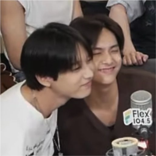 gimmethatqt's tweet photo. รู้ ๆ กัน https://t.co/Ywciuw6SsM