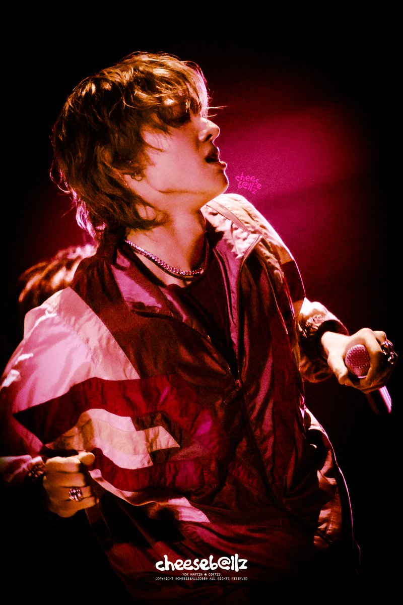 cheeseballz0589's tweet photo. ' 𝙂𝙤𝙞𝙣𝙜 𝙍𝙀𝘿𝙍𝙀𝘿 𝙡𝙞𝙠𝙚 𝙝𝙤𝙩 𝘾𝙝𝙚𝙚𝙩𝙤𝙨 
𝙂𝙤𝙤𝙙 𝙝𝙞𝙩 𝙖𝙣𝙙 𝙞𝙩 𝙝𝙤𝙩 𝙡𝙞𝙠𝙚 𝙥𝙞𝙨𝙩𝙤𝙡 '

260725 KMA ✨
#MARTIN #마틴 #CORTIS #코르티스 https://t.co/STKipUnQfo