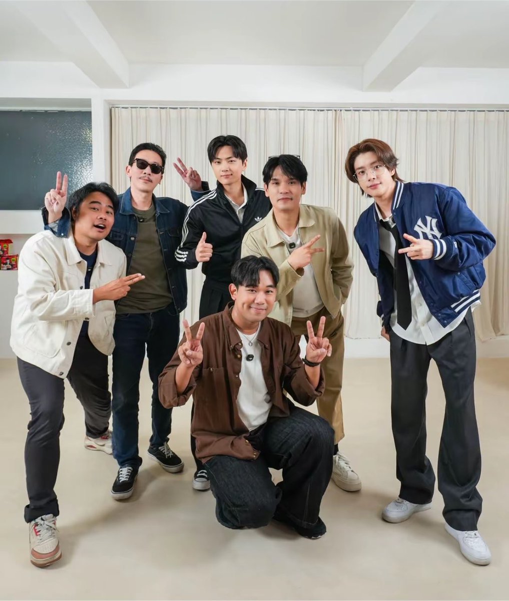 ppck25's tweet photo. แก๊ เจย์กับเจค ออกเทพลีลาด้วย อมก 😭😭😭😭😭😭😭😭😭😭😭😭😭😭😭😭😭😭😭😭😭😭😭😭😭😭😭😭😭😭😭😭😭😭
: เมื่อพรายกระซิบไปบุกเกาหลี JAY &amp; JAKE จาก ENHYPEN จะมาทำอะไรในอีพีนี้ แฟนๆรอติดตามได้เลยค้าบบบ 

🔗https://t.co/OUCHfT0o3V https://t.co/lTs2hAkMAw