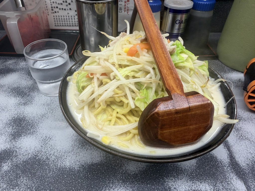 omen_damian's tweet photo. 久しぶりに博多どんたく（さがみ野）のAチャンポン（普通盛り）を食べてきた😆 https://t.co/h21Np7iqaX