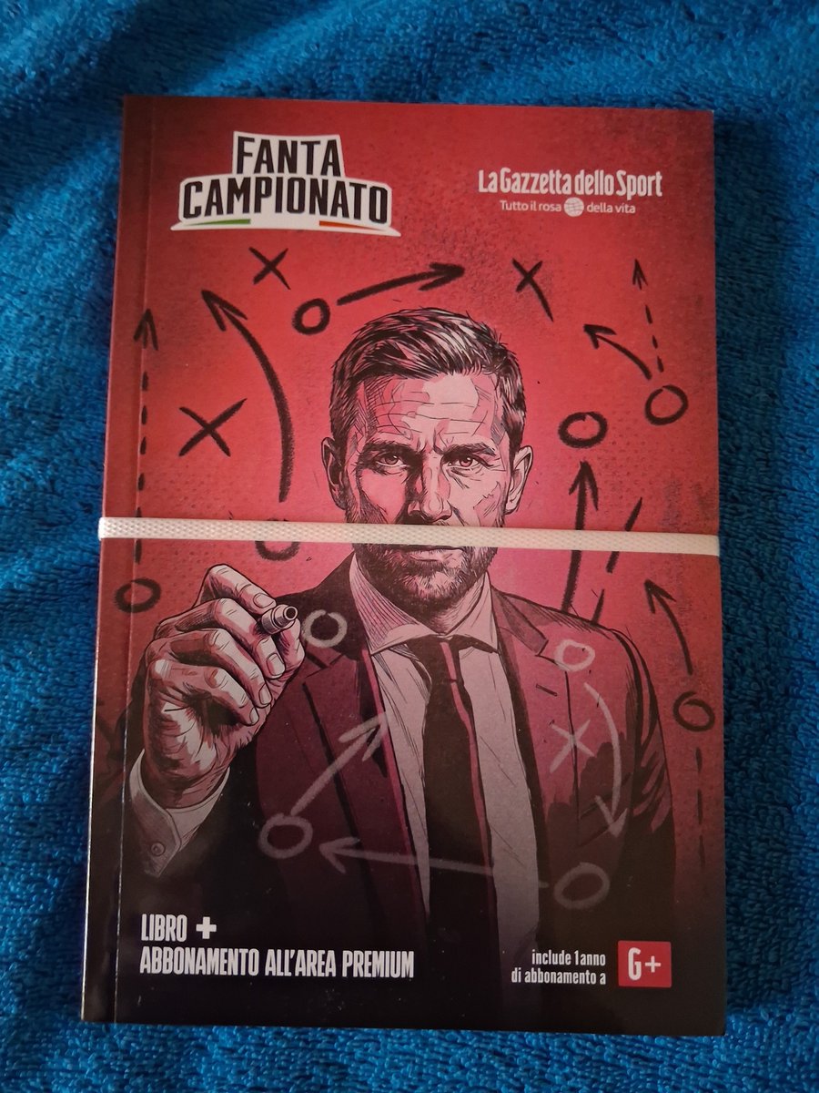 rockett70's tweet photo. Aaaaah!Fresco di edicola! @Gazzetta_it @MagicGazzetta #tgif #venerdi https://t.co/o8YgSoPeRr
