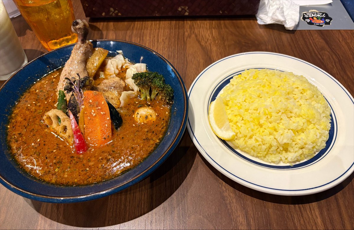 mmm33104's tweet photo. ギャンしょいが食べてたスープカレー🍛
うまみ100 ^_^ https://t.co/T5fliKpOHW