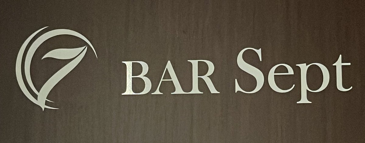 oshigebar's tweet photo. BAR Sept
本日、20:00~open✨️

華金！華金！！
皆様で飲みましょう💪(  ˙꒳​˙💪  ) https://t.co/xo5cllSO0z