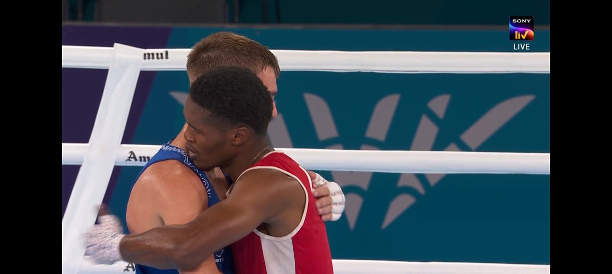 Sidharth_World_'s tweet photo. 19-year-old Jacob Cassar 🇦🇺 books his place in the Men's 65kg final with a commanding unanimous decision victory over Pooana Khoahli 🇱🇸, Jacob Cassar won all three rounds, with the judges scoring it 5-0 (30-27, 30-27, 30-27, 30-26, 30-27),

(1/2)

#Glasgow2026 https://t.co/kmTIWyXRXK