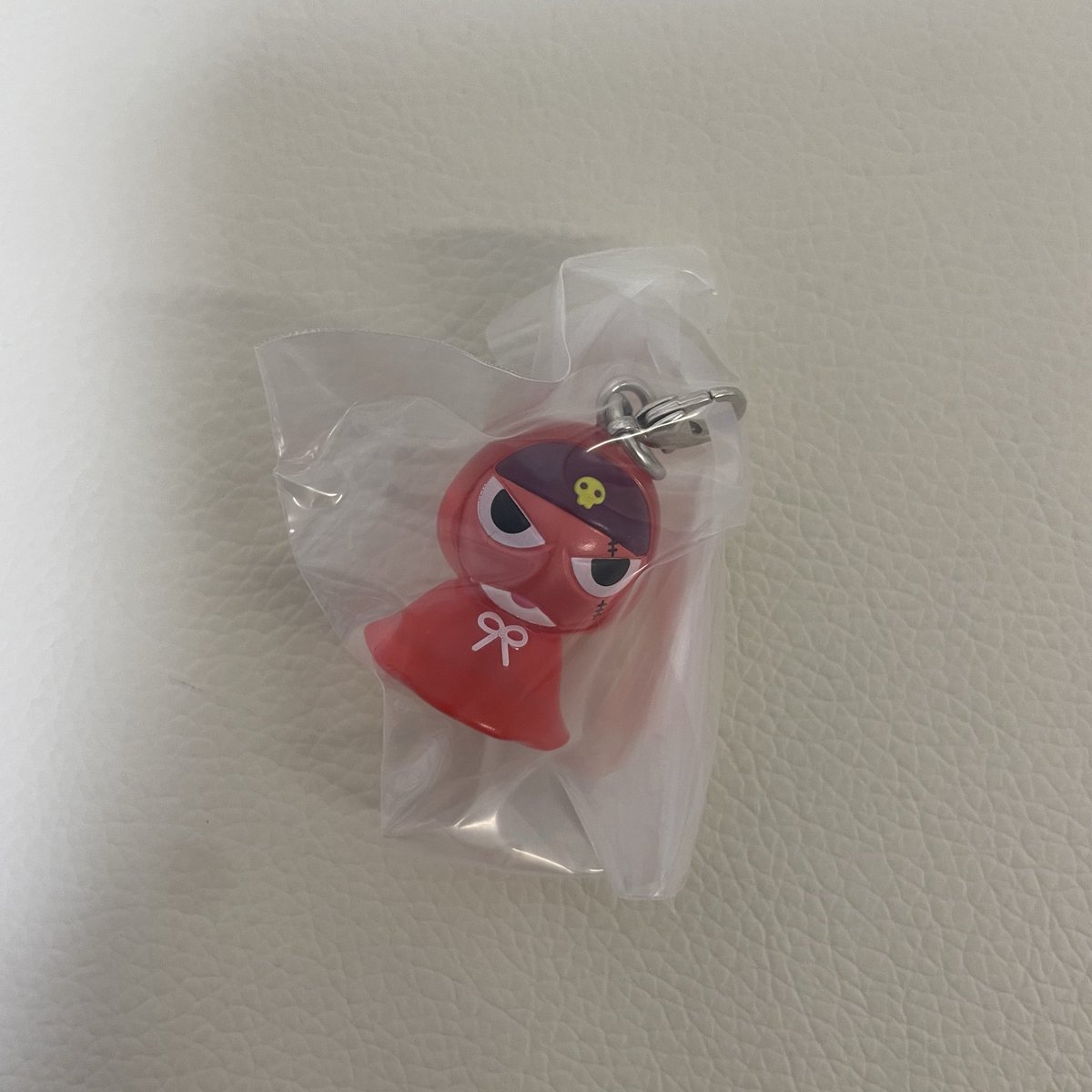 skhms_02's tweet photo. ケロロ軍曹 めじるしアクセサリー 交換 譲渡

譲)ギロロ

求)タママ

郵送希望、都内手渡しも可
お気軽にお声掛けください https://t.co/rS4MciZzl8