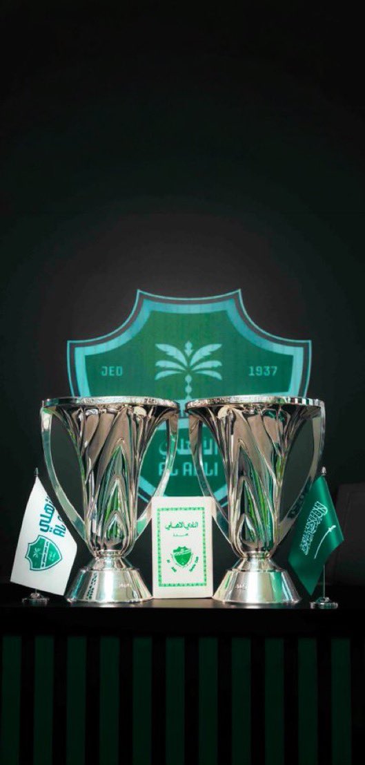 M0dt7's tweet photo. @entrohy @fi9zaid الاهلي بطل دوري ابطال اسيا مرتين وماتدري يمكن بيولي يحقق اسيا توو 😉 https://t.co/uB101DnYSI