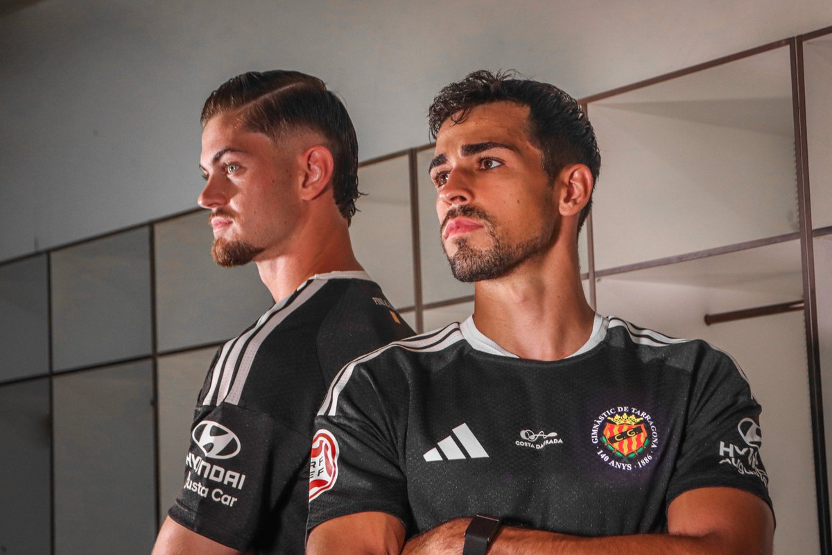 NASTICTARRAGONA's tweet photo. 𝑬𝒍 𝒕3𝒓𝒄𝒆𝒓 𝒄𝒐𝒍𝒐𝒓 

🔳 Tercera equipació oficial 2026/2027, ja a la venda!
🔲 https://t.co/WdB5AdmtXg https://t.co/UU6MPqj7jN