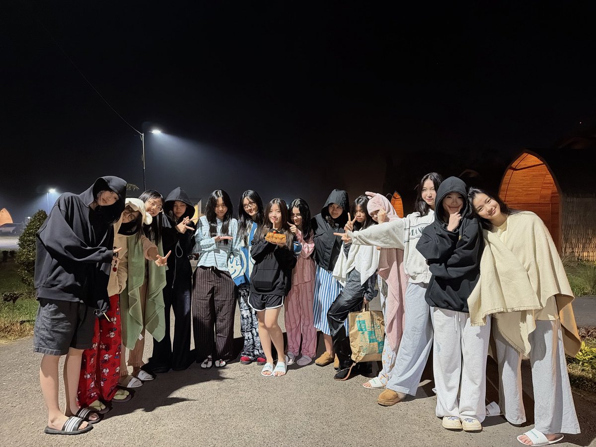 RFritzy_JKT48's tweet photo. special #FritzDay ☝🏻✌🏻 https://t.co/PC4cqZnn98