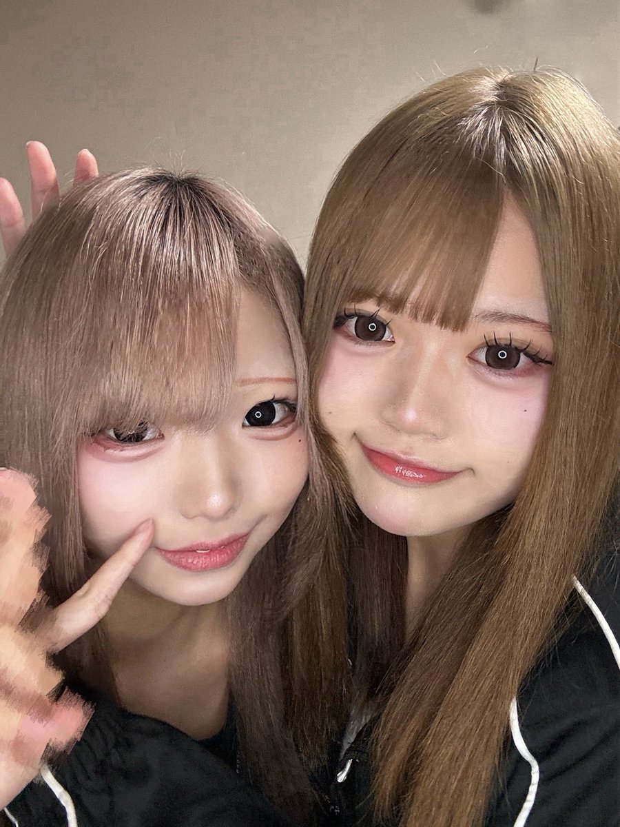 i2lo25_'s tweet photo. 困ってる顔がだいすき！だいすき！だいすき！だいすき！だいすき！ https://t.co/3RSVod8INS