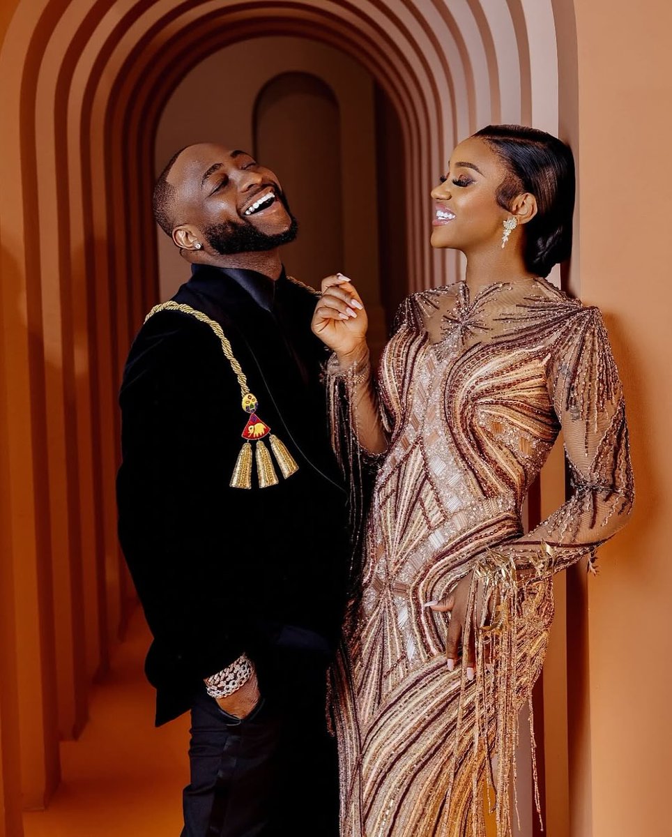 yabaleftonline's tweet photo. "Now that I live with my wife and kids, I can't have a hundred people in my house like before" — Davido. https://t.co/HFmq6JXNWu