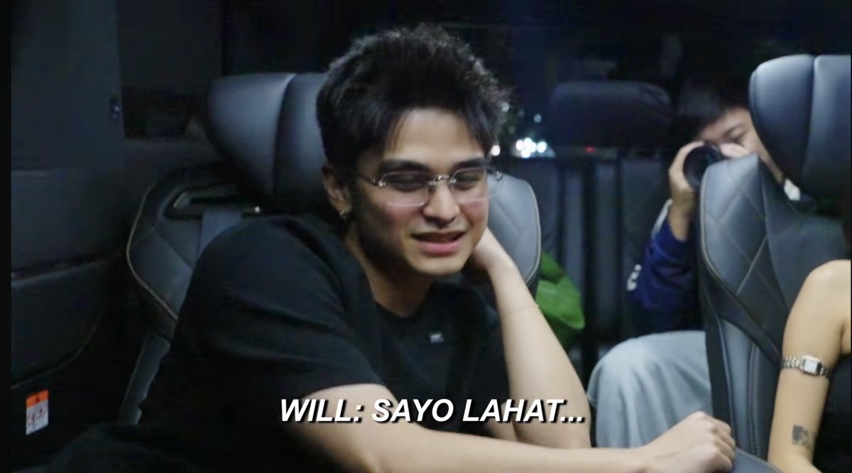 rubieryanne's tweet photo. Sayo lahat yan, Mika!!!
ayy yung 24hrs niya lang pala 

MIKA VIETNAM VLOG https://t.co/CUuI6MuDXU