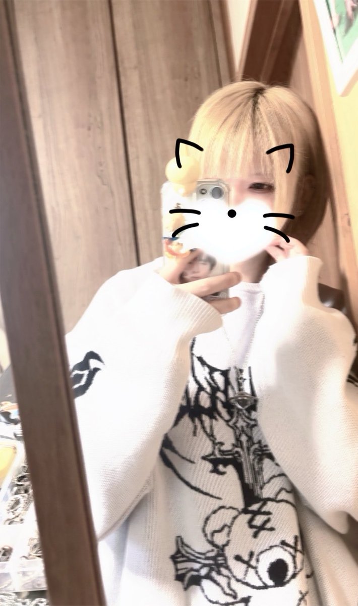 LL_LLFL's tweet photo. パッツンすぎるな https://t.co/m7ArNKpXAb