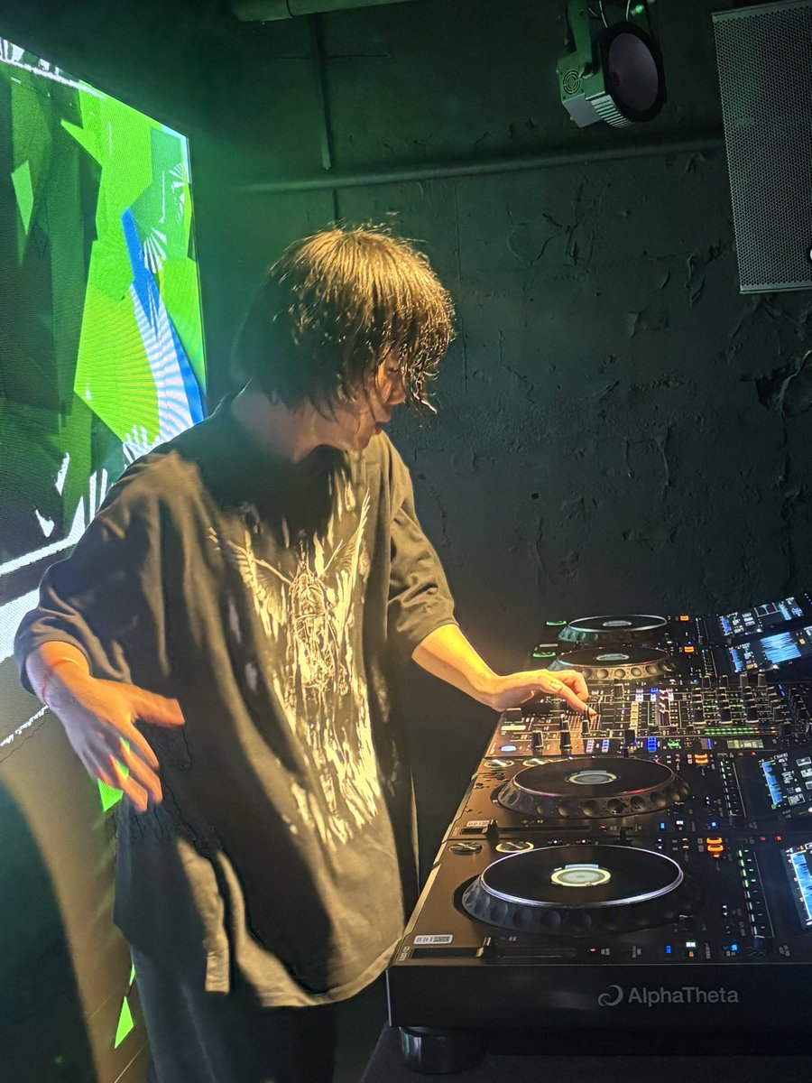 ric3show3r's tweet photo. 6番手は前澤!
#NEXT_LEVEL https://t.co/95zblRXxKm