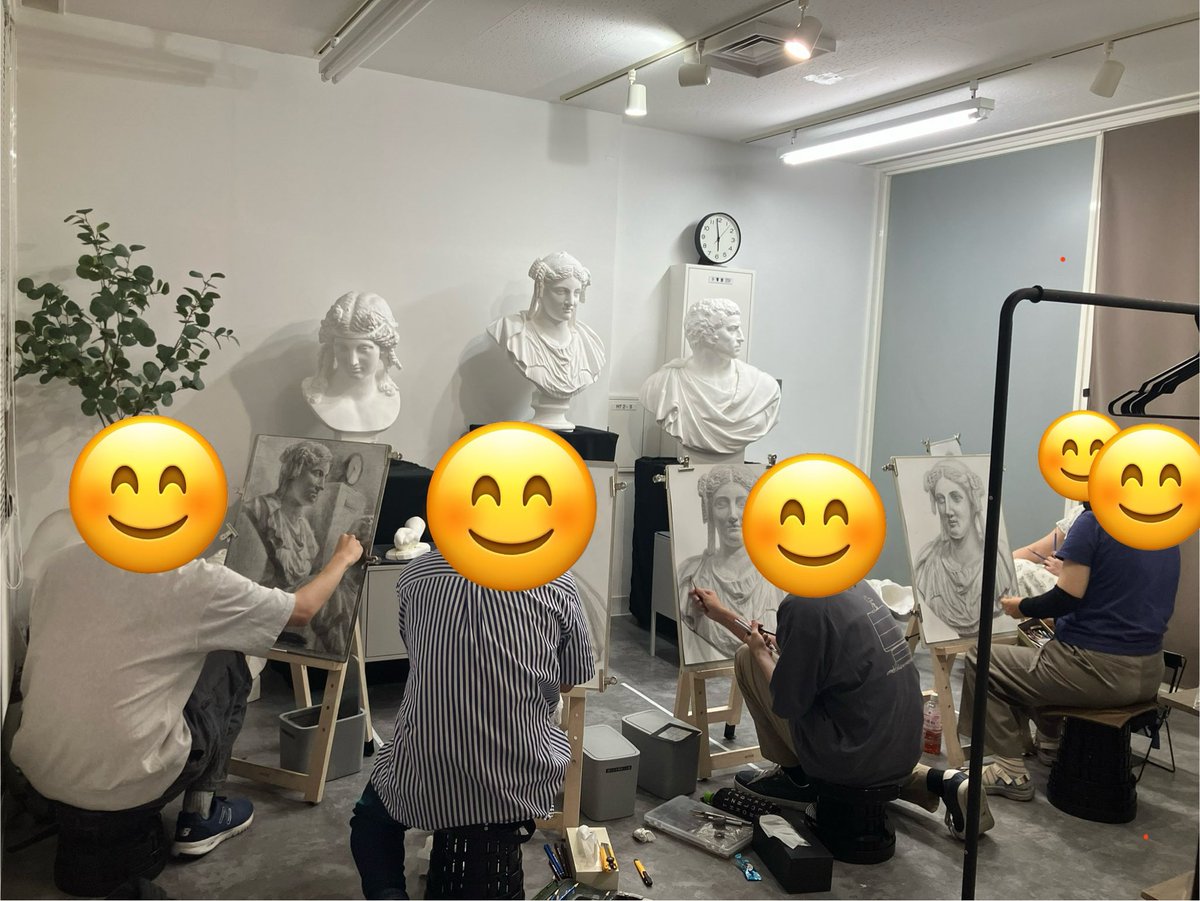 OpenEasel24's tweet photo. 本日もデッサン会にご参加いただきありがとうございました🙏✨ https://t.co/wsWIA9fKUI