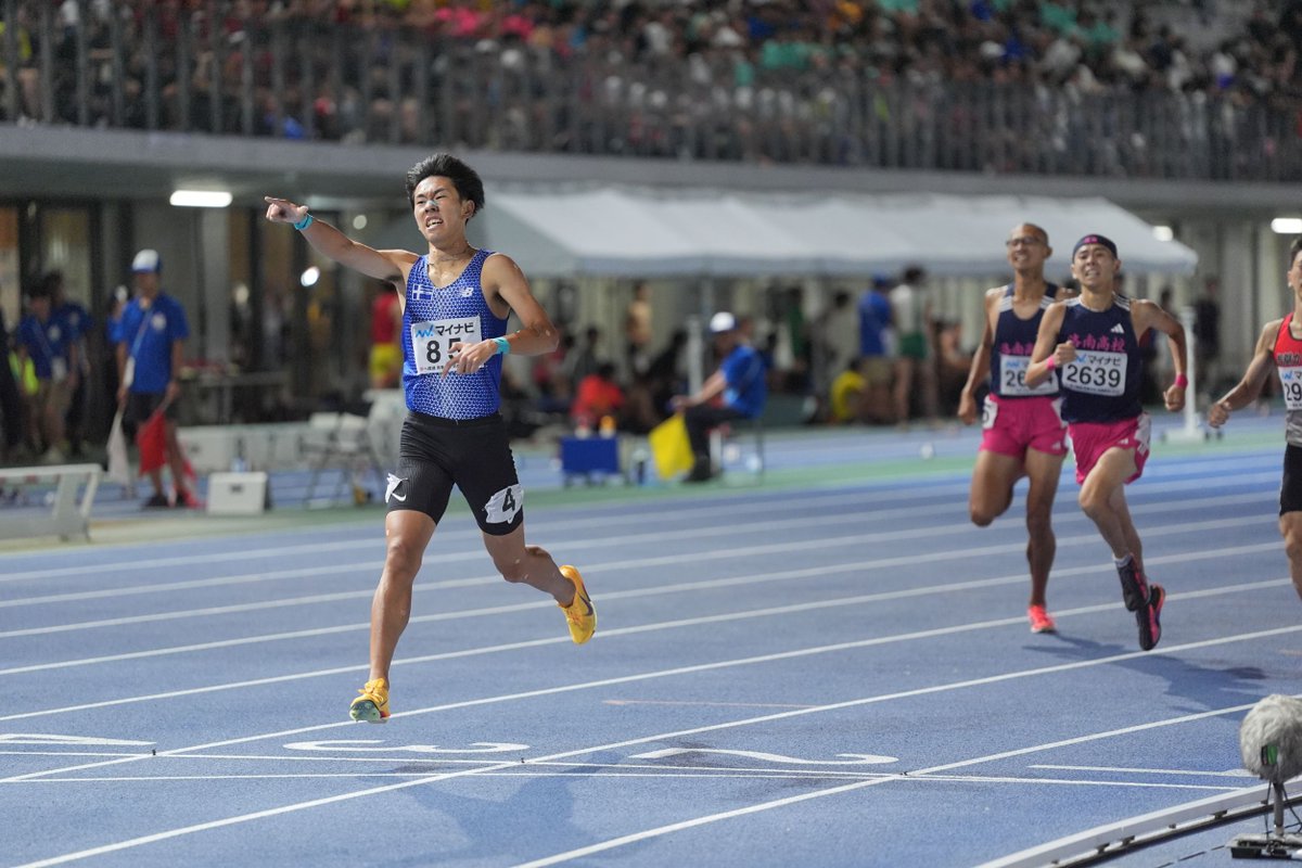 Getsuriku's tweet photo. #滋賀IH
男子1500m決勝

🥇吉田星（東海大札幌3北海道）3.44.31
🥈飯干颯大（智辯カレッジ3奈良）3.45.01
🥉稲垣翔馴（洛南2京都）3.45.03

北海道勢がこの種目60年ぶりの優勝🙌✨ https://t.co/pgWdfzQCVT