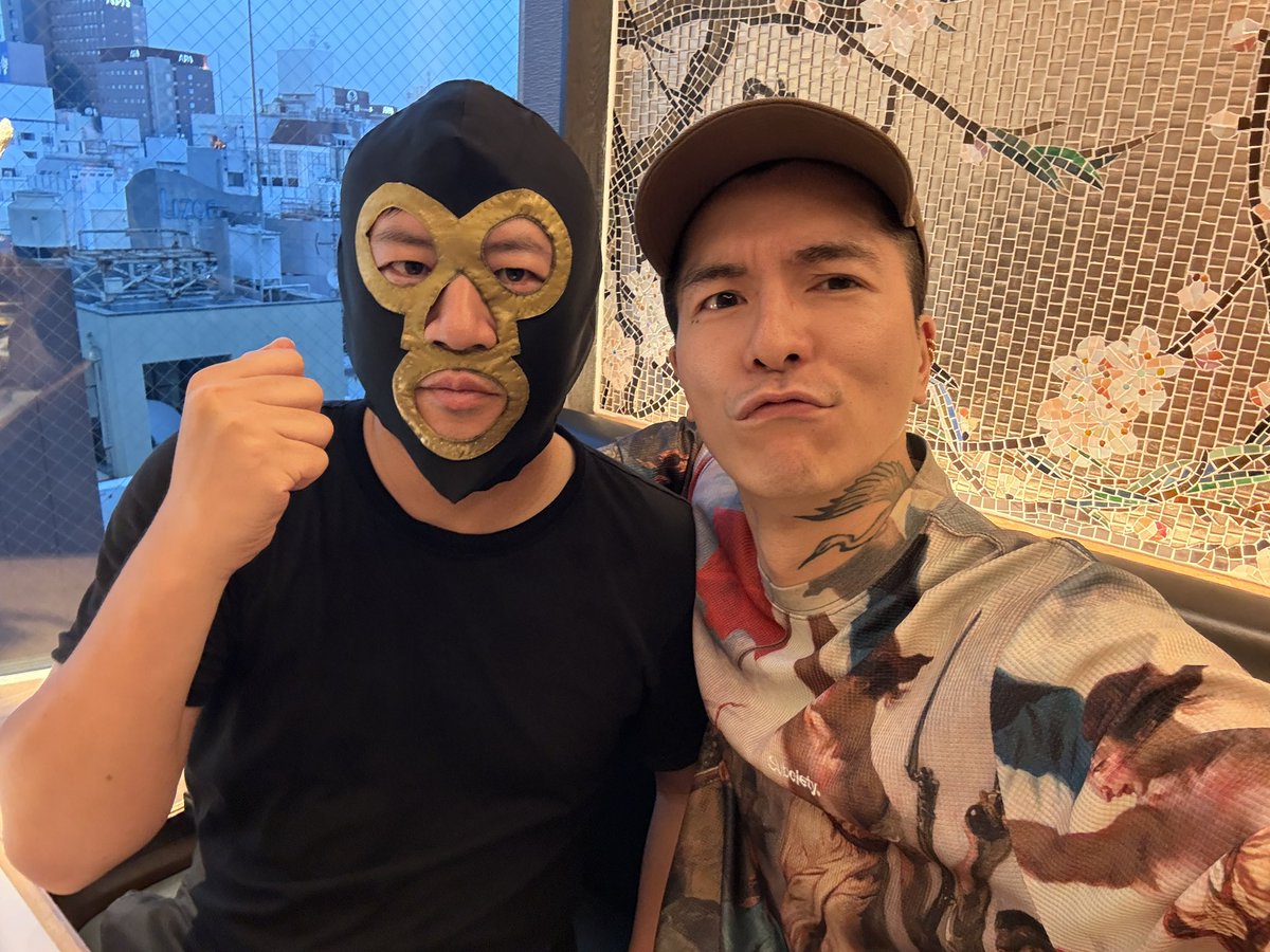 kubotayokoyama's tweet photo. DJフォイくん、焼肉ご馳走様でした。 https://t.co/9iP0akHSy1