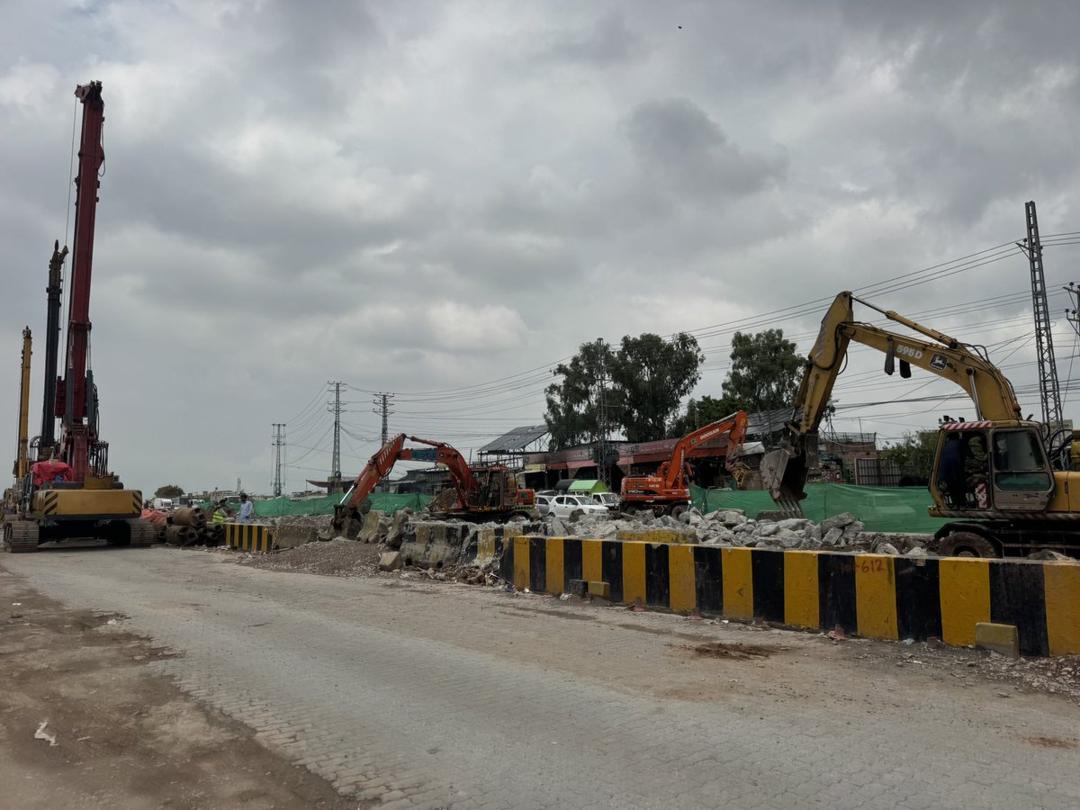 ijaxulhak's tweet photo. Building stronger communities, one project at a time. 💪🏗️
#JoshiTycoonBuilders #JTB #Infrastructure #InfrastructureDevelopment #Construction #Engineering #CivilEngineering #ProjectCompleted #Jamrud #ChapariHills #PakistanBuilders #BuildingTheFuture #QualityConstruction https://t.co/FCM5pIGLaH