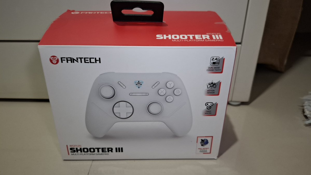 dttrevale's tweet photo. WTS WTB PRLOVED

Controller Fantech WGP13S Shooter III Wireless Gamepad 
(Pembelian 2025)
-Lengkap kotak (hanya saja kotak sudah agak lecet)
-Jarang dipakai
-semua tombol aman

260k (nego tipis)
CO lewat 🍊 + 8% biaya admin 
📍Makassar https://t.co/xodwiRVG8b