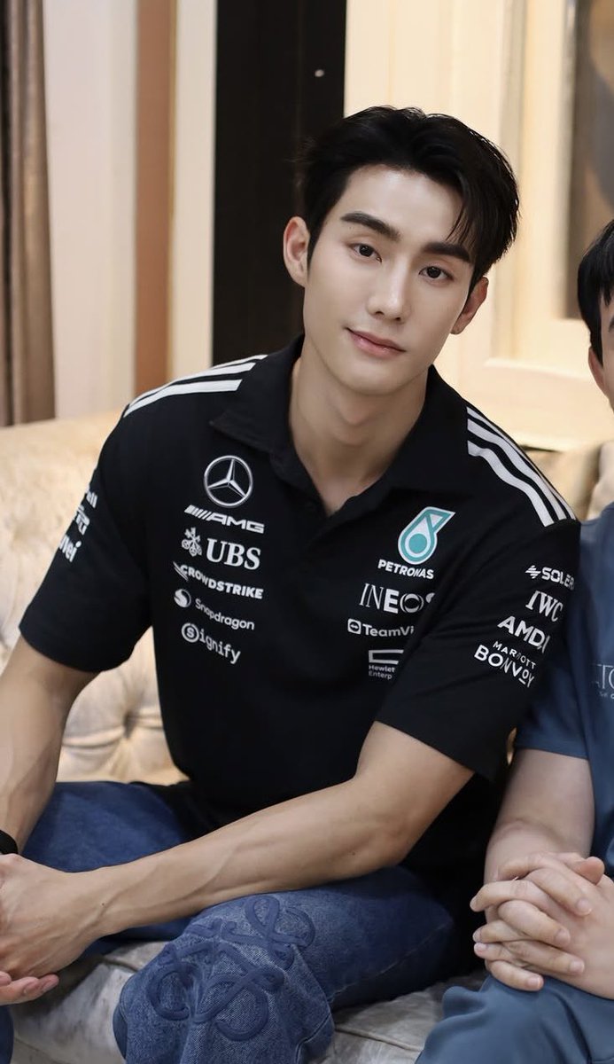 aomzinjk's tweet photo. ไม่ไหวว่ะ พี่ป๊าเรียกเราว่ามึงได้เลย ㅜㅡㅜ https://t.co/ODE9kniroJ