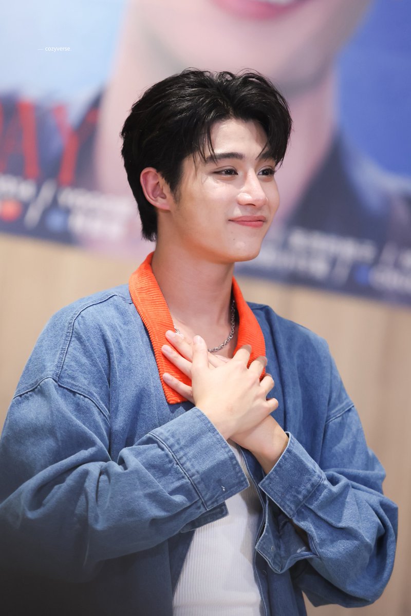cozyverse_'s tweet photo. ภูมิใจกับตัวเองเยอะๆได้เลยน้าา คนเก่งง ✨💕
EFM FANDOM WITH INNONGSA
@Ongsacelcius1 #ongsacelcius 
#InnOngsaxFANDOMFANFIC https://t.co/bsPky7mAk3