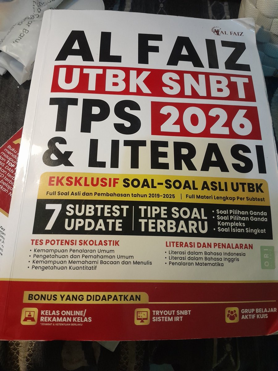 orieeoo31053's tweet photo. ada yang mau buku utbk 2026? aku preloved 45k aja, free try out utbk, yang minat dm

#utbk2027 #utbk2026 #prelovedbukuutbk #pejuangutbk2027 #alfaizsnbt https://t.co/HRo6XKRVR1