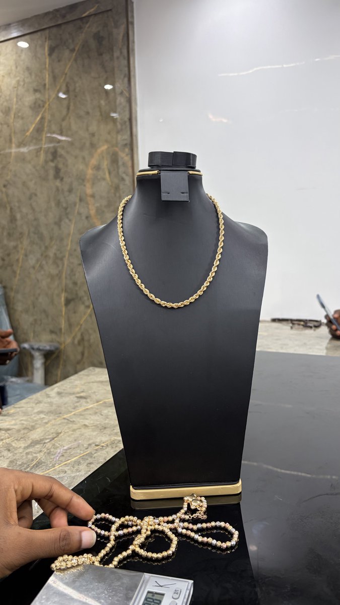 xo_dolph's tweet photo. 18KARAT NECK CHAIN
YELLOW GOLD 
10.8 GRAMS https://t.co/PWYJ5ufe0A