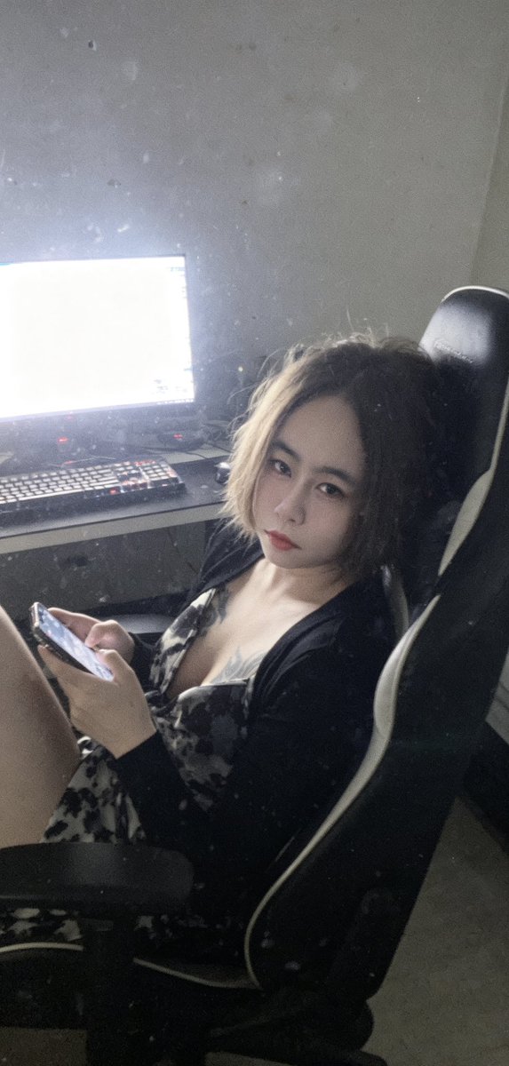 master25907734's tweet photo. 1号南京南站附近 有吗？？？
#人夫 
#南京伪娘 
#CD https://t.co/uipd12MSWL