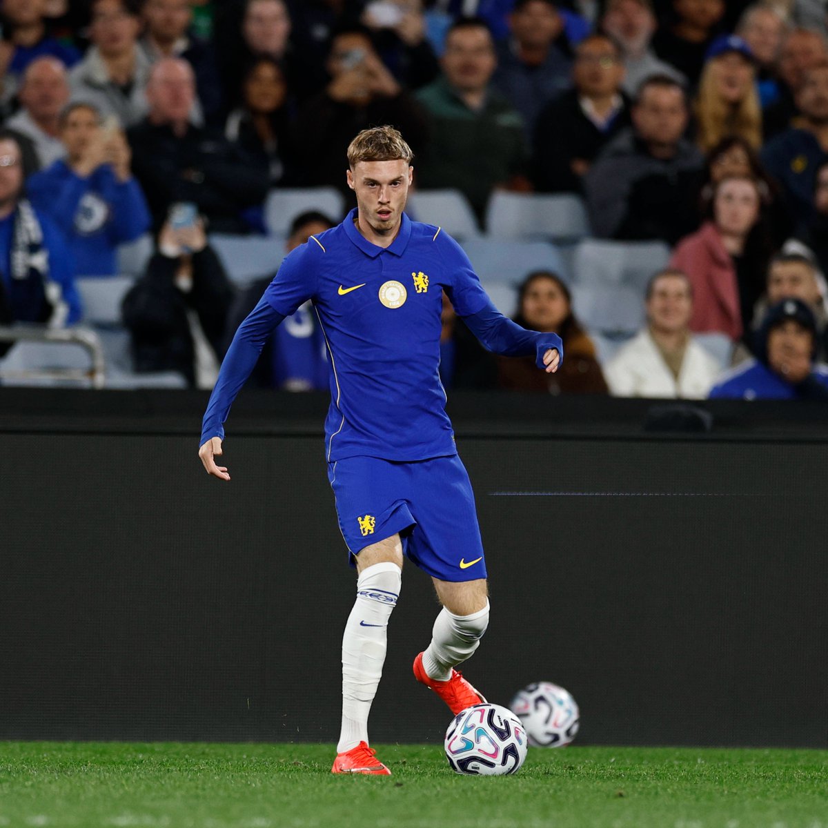 AbsoluteChelsea's tweet photo. Cole Palmer:

"Working under [Xabi Alonso] so far has been really good. Him and his staff have been great, and we’re looking forward to working with him. He says he sees me as a No.10, playing in the pockets..."

[via @ChelseaFC] https://t.co/BeAPPiZOJx