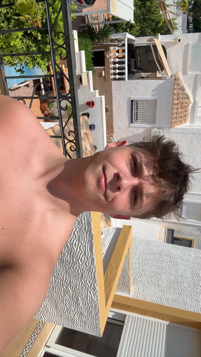 thenorthtwunk's tweet photo. Sunshine and lollypops #mlm #gay #chudai https://t.co/tKDjnh4zSa
