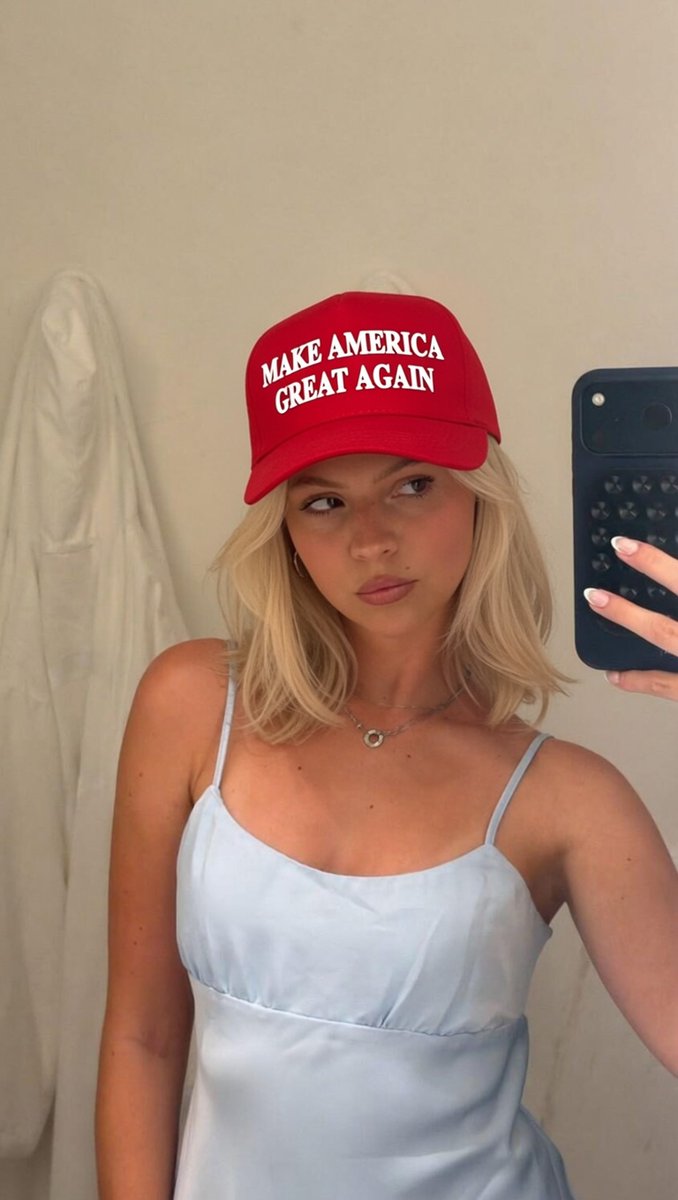 Zakkhimbo's tweet photo. MAGA brats are the hottest girl in the world ❤️🇺🇸 https://t.co/j3oYmD6Fdn