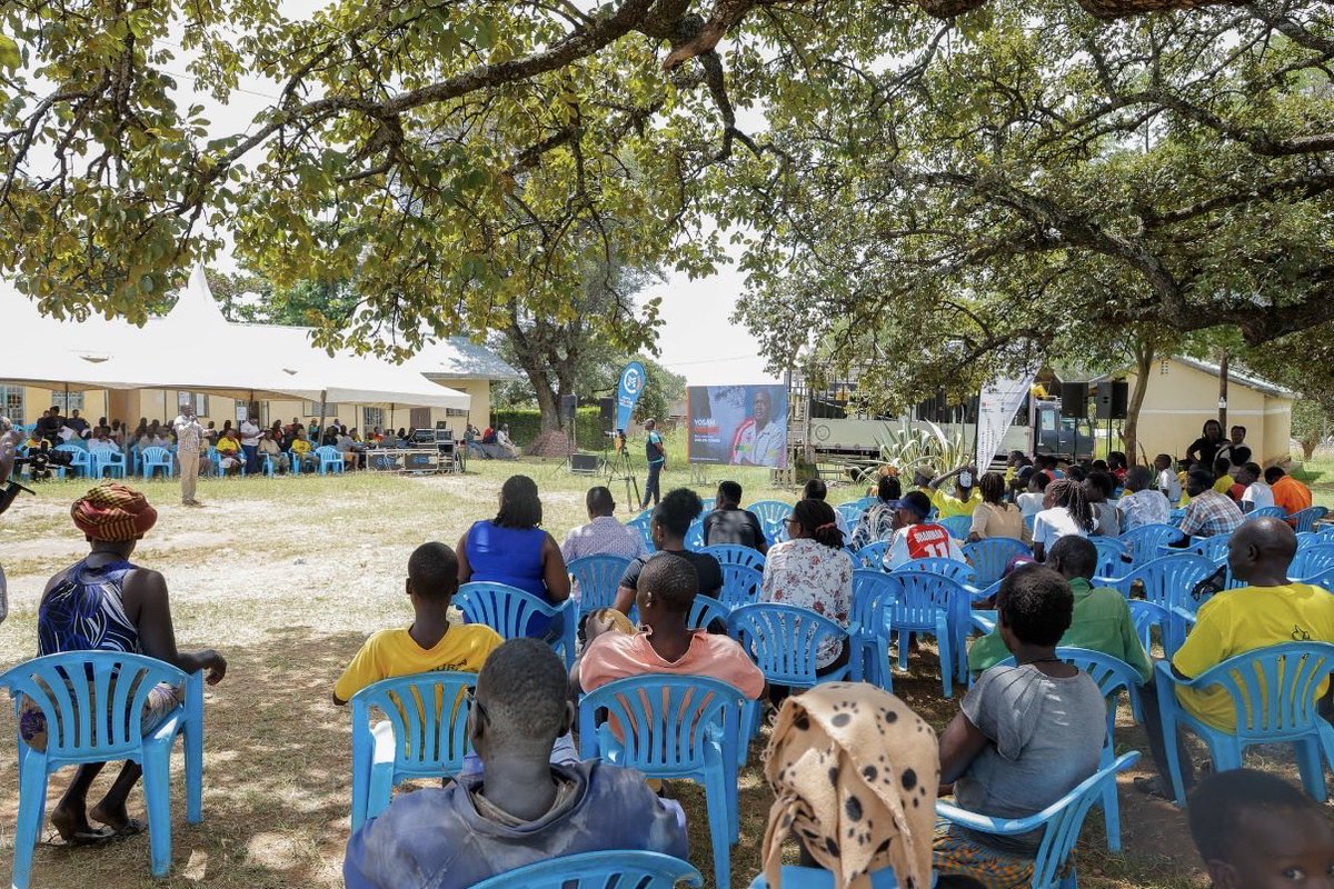RegionalHub_'s tweet photo. “Jobless Corner”film shines a light on the realities of youth unemployment in Karamoja, exploring the challenges youth face while sparking conversations on opportunities, resilience, and collective action towards lasting solutions.

#CommunityDialogue #YouthVoices #YIGAProject https://t.co/qqYeZeBUkE